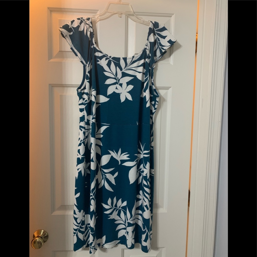 Brand new without tags! Loved it but lost weight before I could wear it!